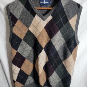 Men's V-Neck Argyle Sweater Vest - Gray, Black, Cream, Brown Himalayan Yak